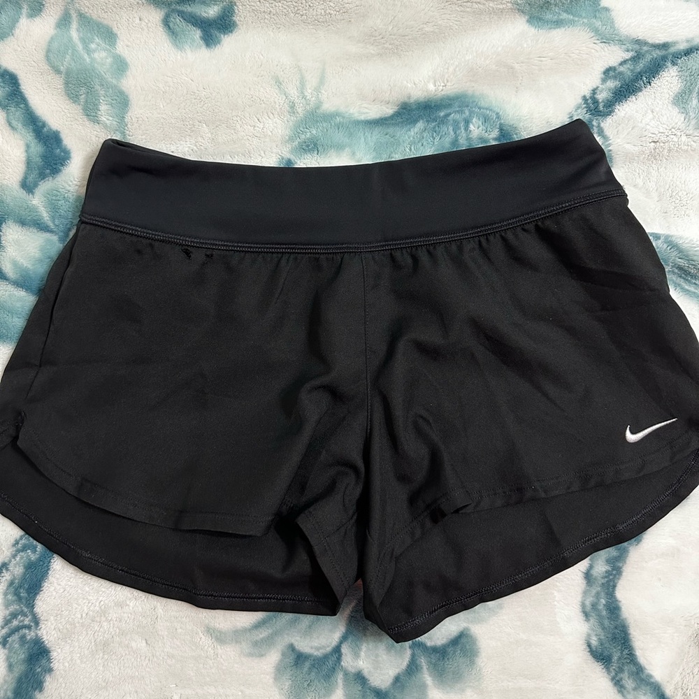 Nike 2.5 inch shorts